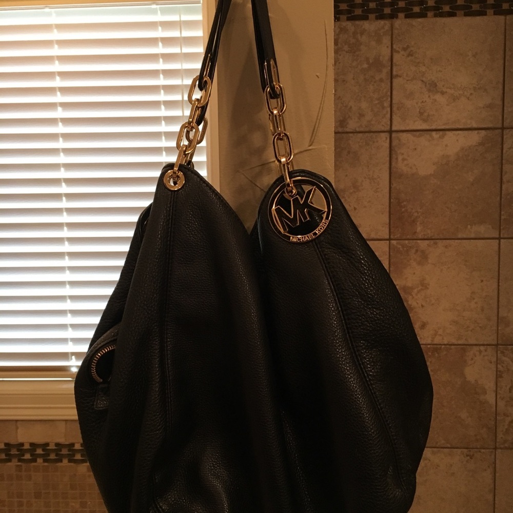 Michael Kors Hobo Leather Purse